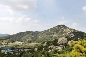백화산